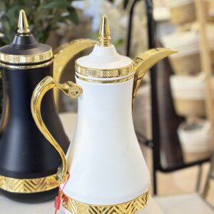 ثيرموس ثقيل شاو ابيض وذهبي