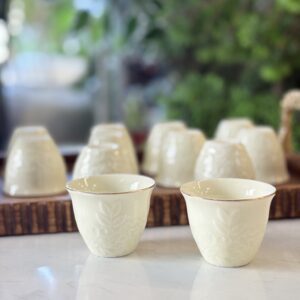 طقم فناجين سادة 12 سكري منقش حز ذهبي