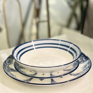 طقم صحون 18 قطعة بورسلان منقش ازرق