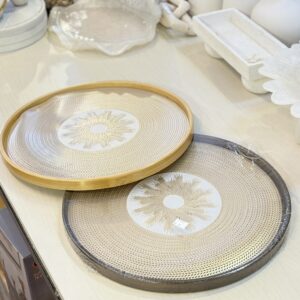 صينية بامبو مع كوستر اسود